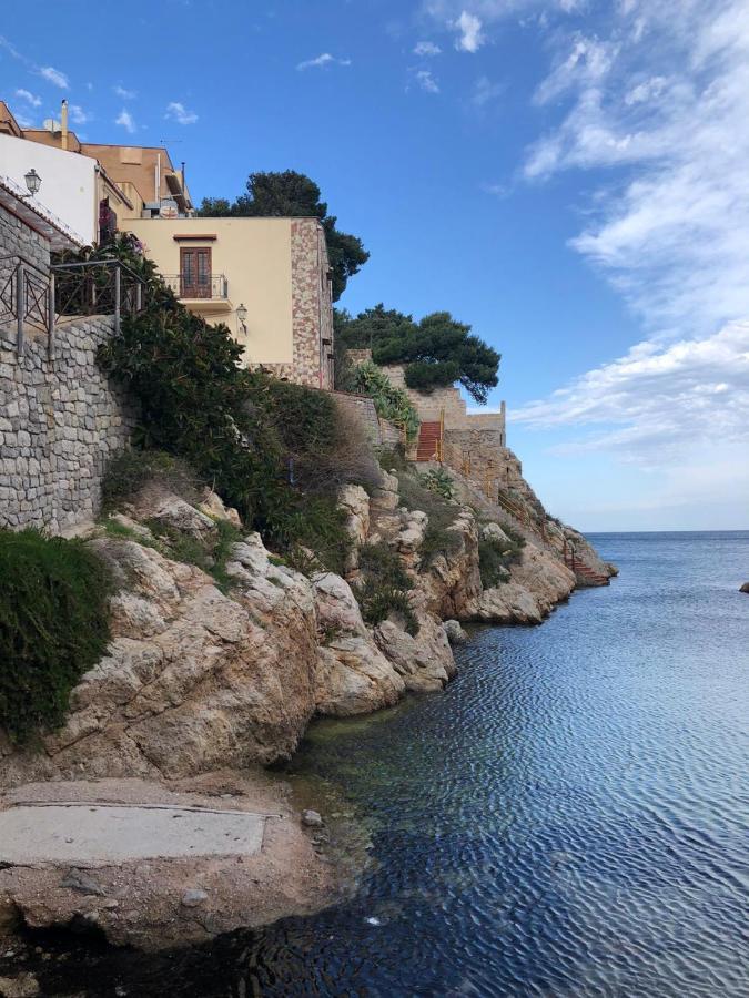 Casa Vacanze Da Maurizio Santa Flavia Eksteriør bilde